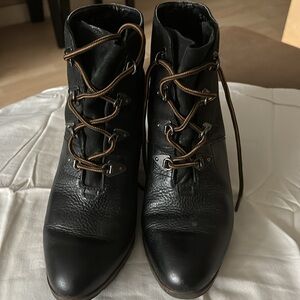 Franco Sarto! Size 10, heel 3in